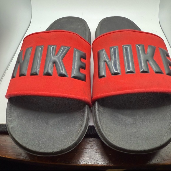 Nike Red and Black Slide Sandals size Men’s 8 - Picture 1 of 3